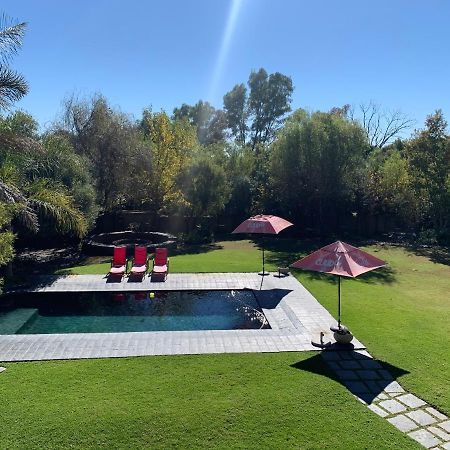 Elrido Guest Lodge Bloemfontein Extérieur photo