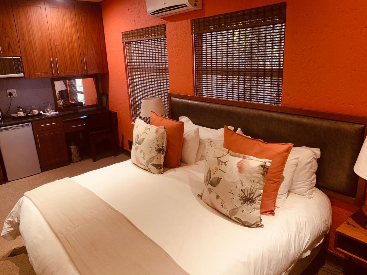 Elrido Guest Lodge Bloemfontein Extérieur photo
