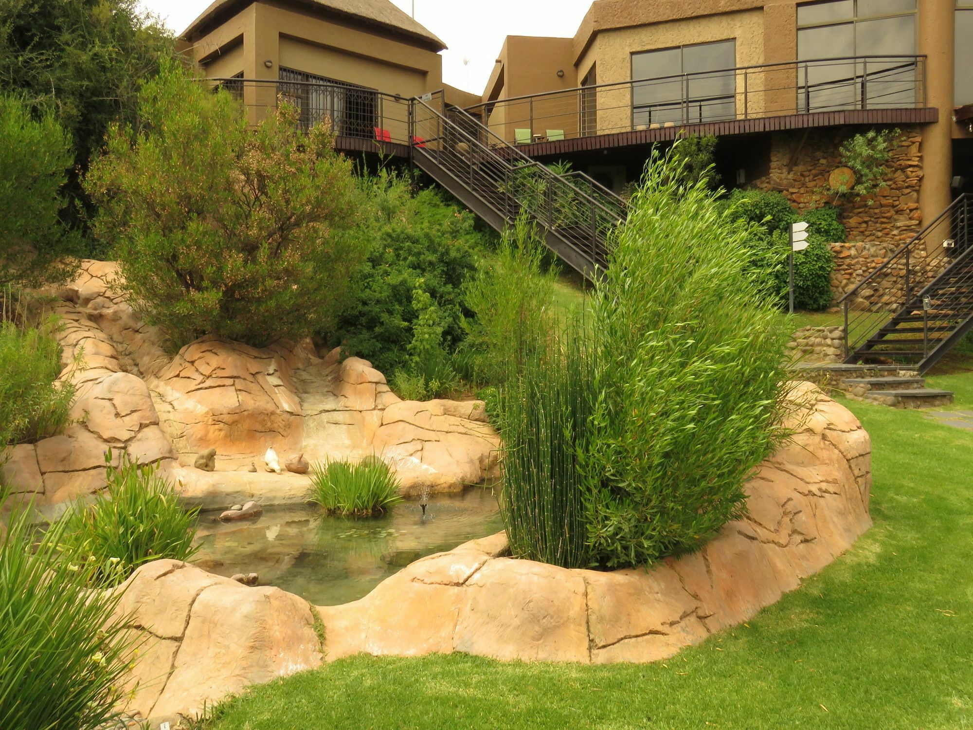 Elrido Guest Lodge Bloemfontein Extérieur photo