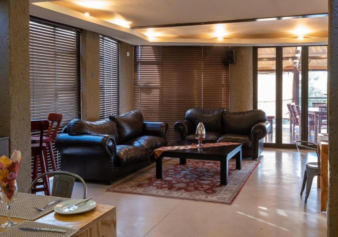 Elrido Guest Lodge Bloemfontein Extérieur photo